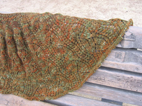 Leafy shawl detail, with bench