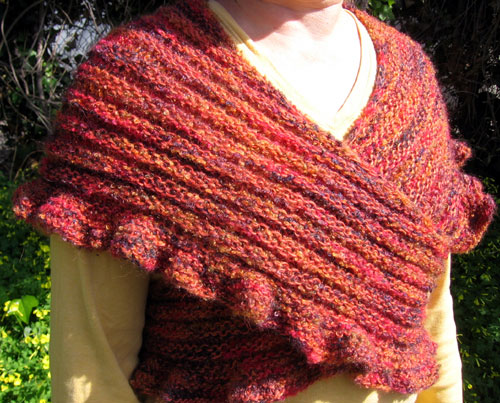 The ruffles and ridges shawl, front view